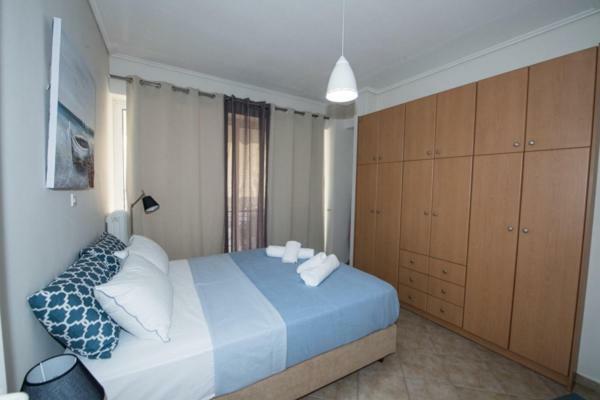 A Beautifull 2nd Floor Close To The Port Apartment Kalamata